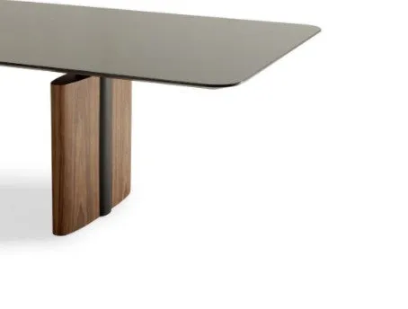 Manzana Dining Table