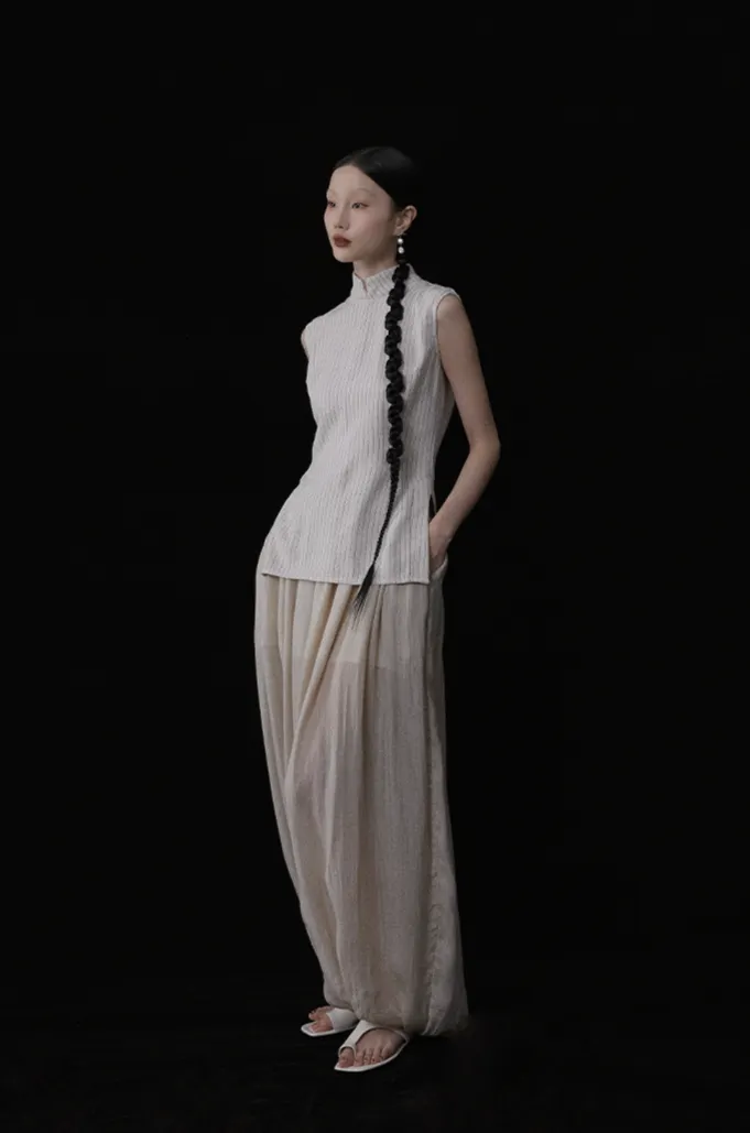 Qi Qiu 气球 New Chinese Style Vertical Pleat Lantern Trousers