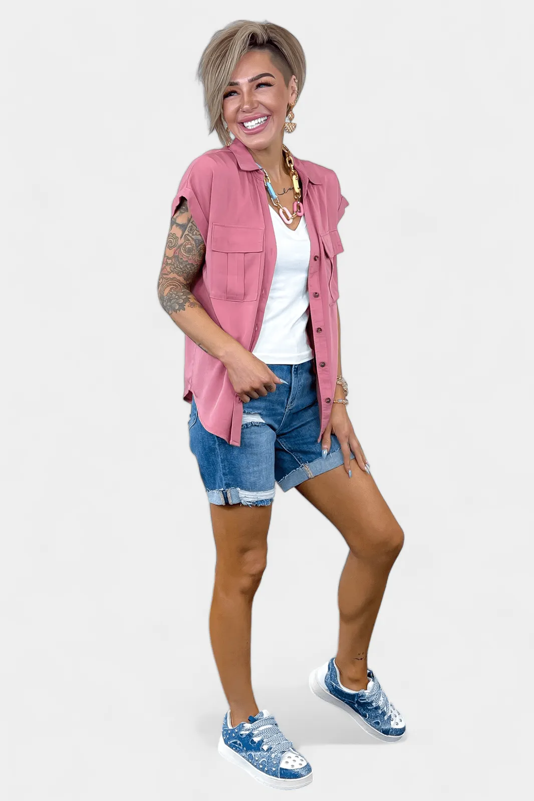 Rose Front Pocket Short Sleeve Top