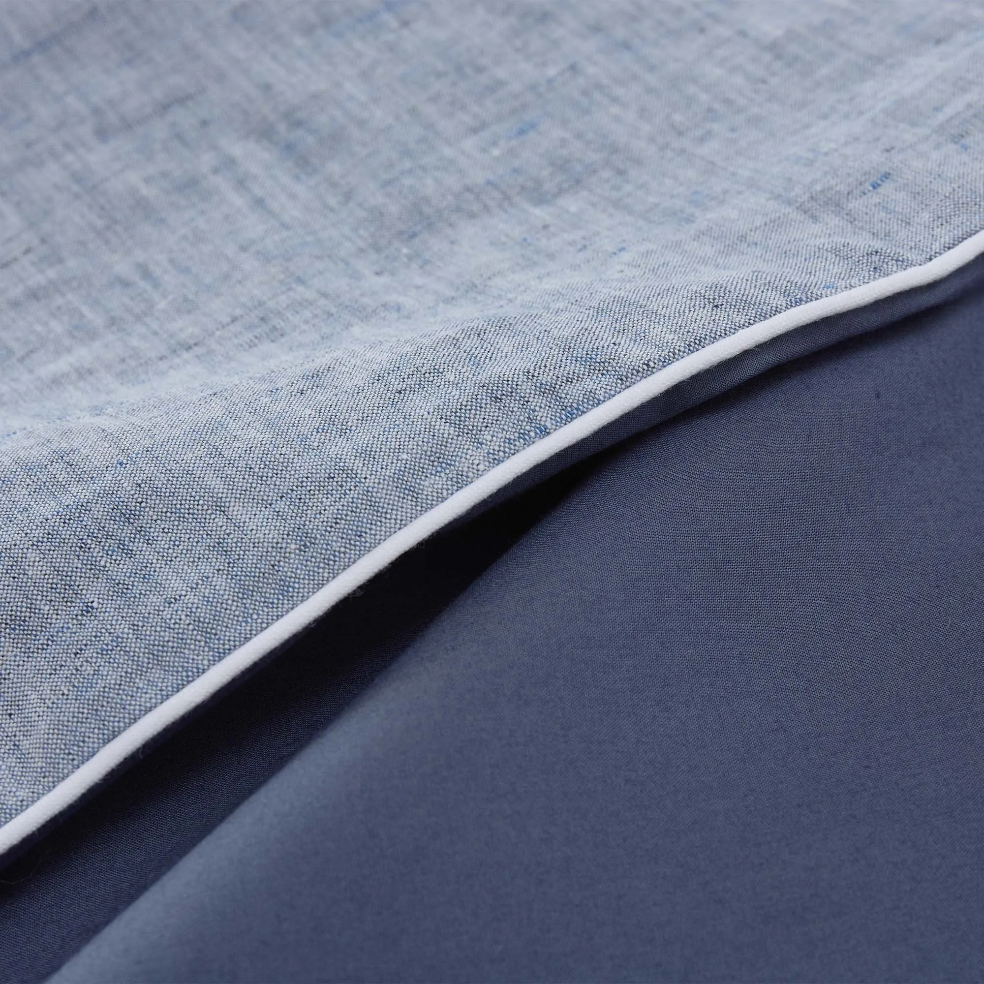 Sameiro Pillowcase [Dark grey blue/White]