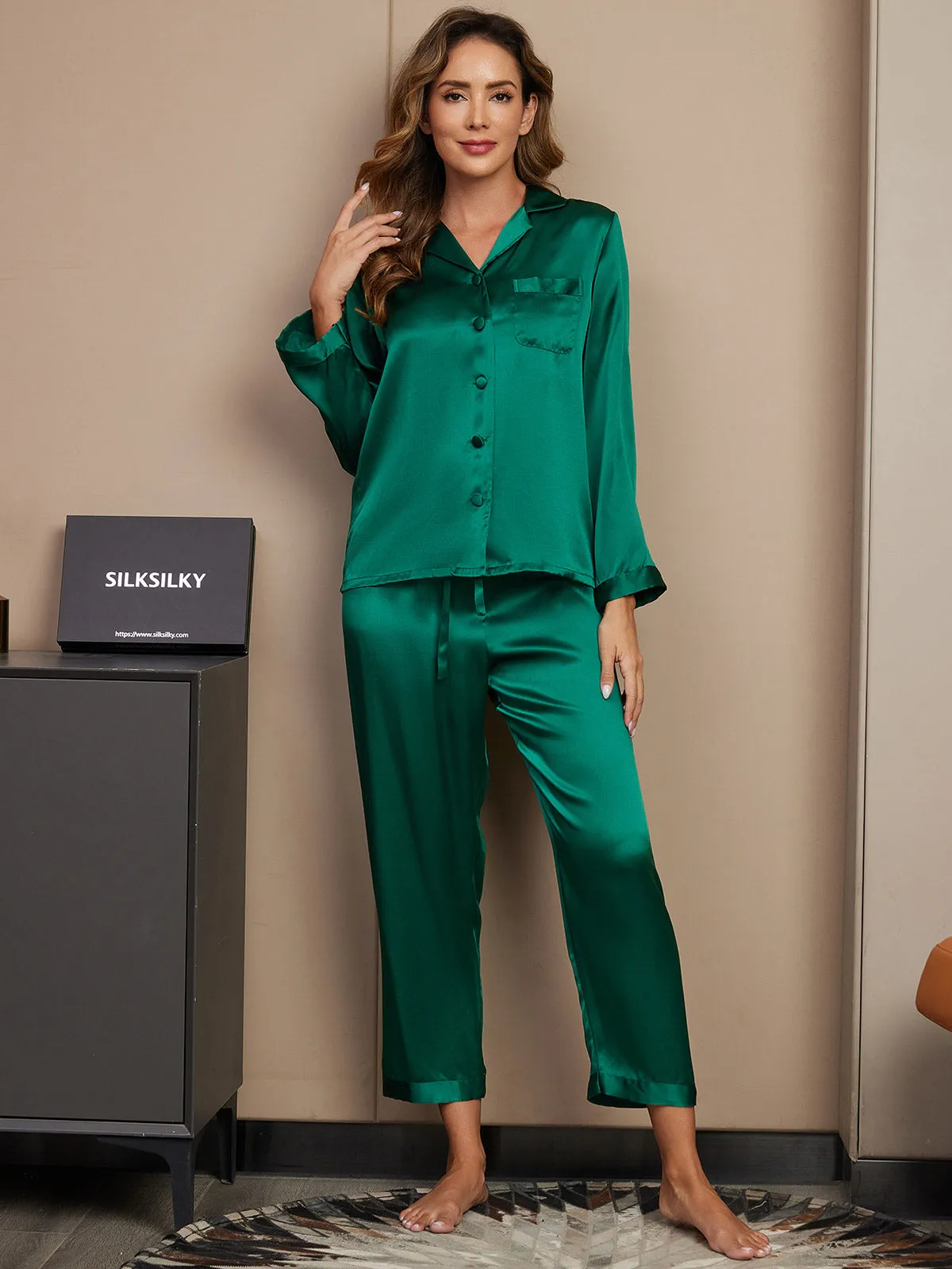 Women's 100% Mulberry Silk Long Sleeve Pyjama Set